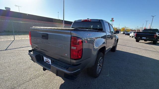 Used 2021 Chevrolet Colorado W/T w/ Custom Special Edition AWD/4WD image 7