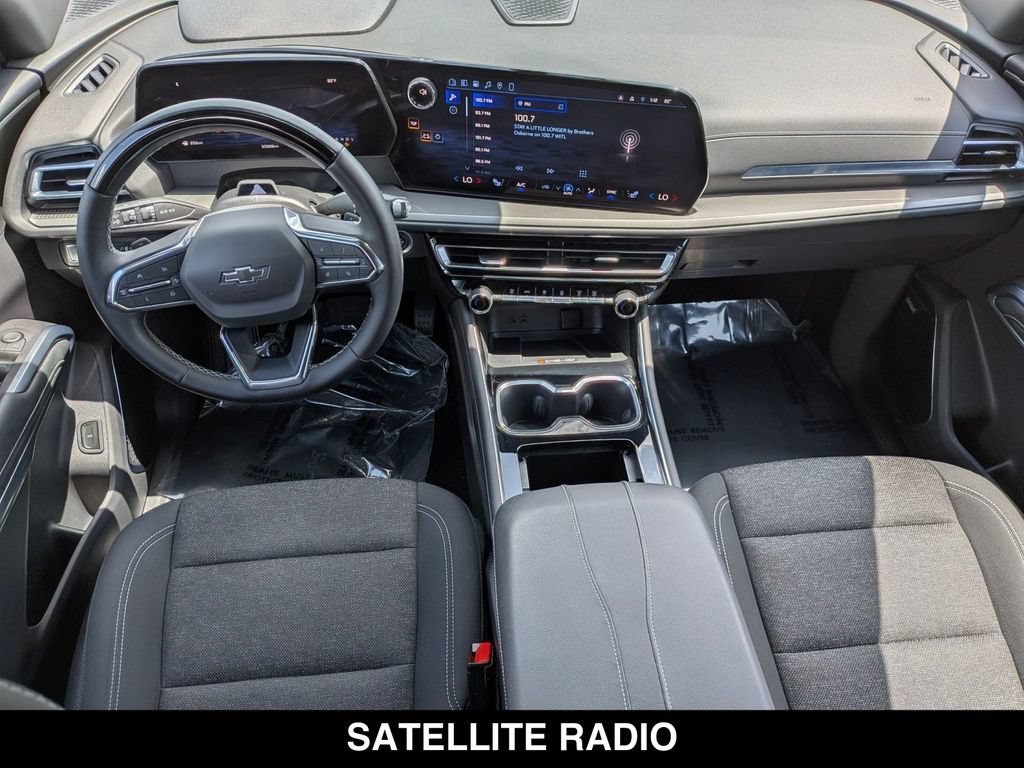 Used 2024 Chevrolet Traverse LT w/ Enhanced Driving Package FWD image 24