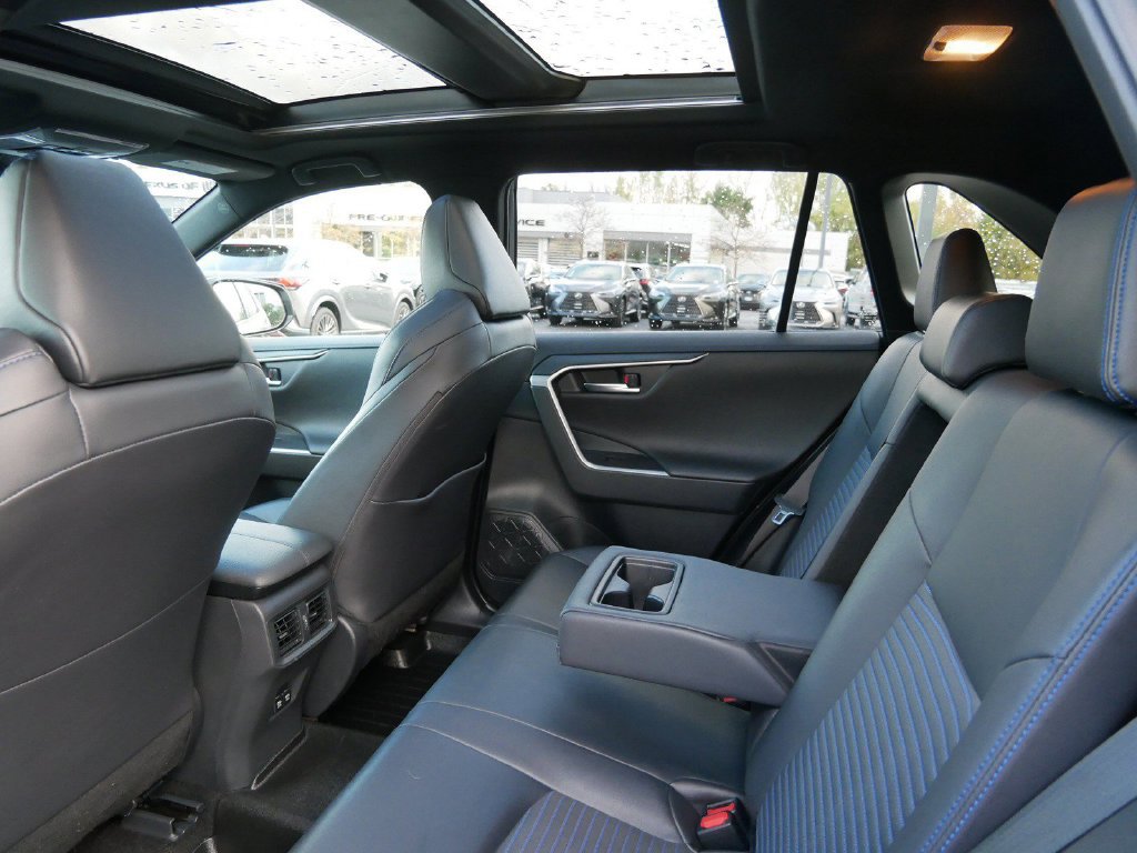 Used 2020 Toyota RAV4 XSE AWD/4WD image 11