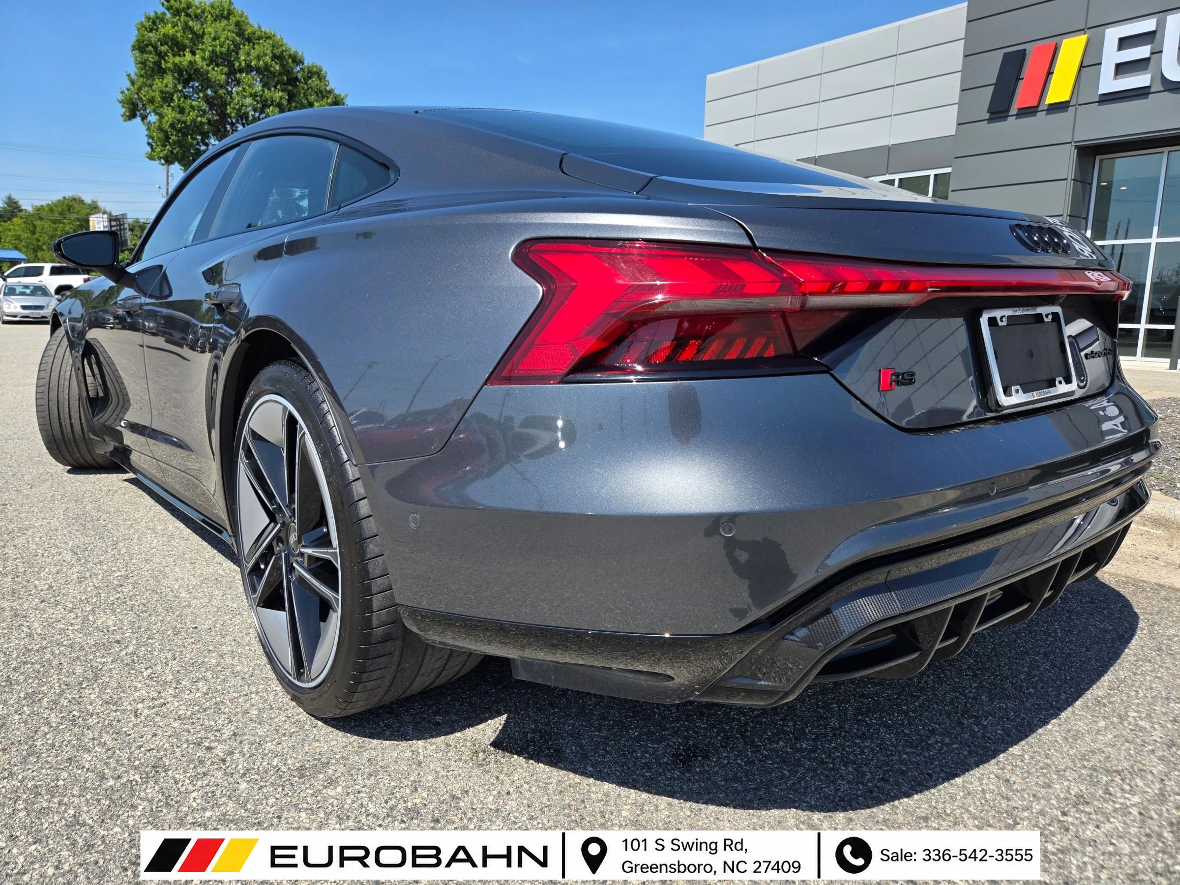 Used 2022 Audi RS e-tron GT w/ Year 1 Package AWD/4WD image 3