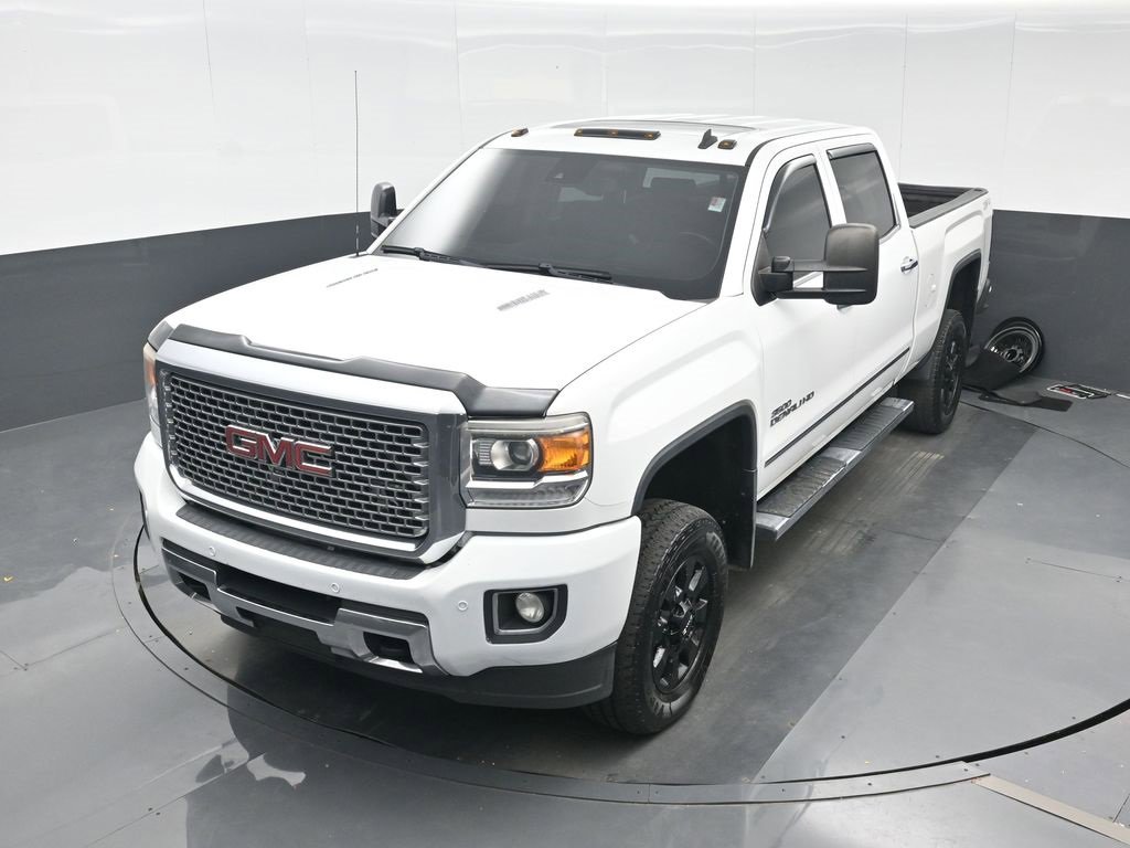 Used 2015 GMC Sierra 3500 Denali w/ Duramax Plus Package image 16