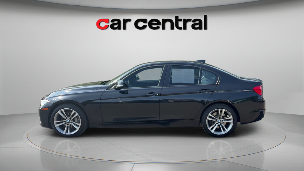 Used 2013 BMW 335i xDrive Sedan AWD/4WD image 2