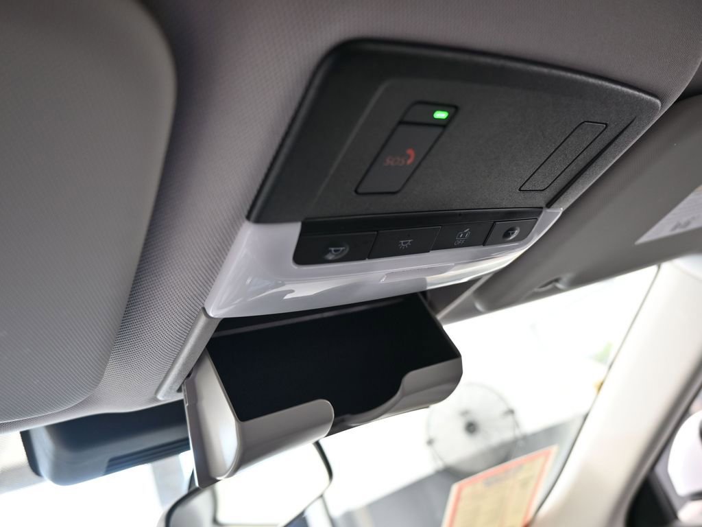 Used 2023 Mitsubishi Outlander SE image 34