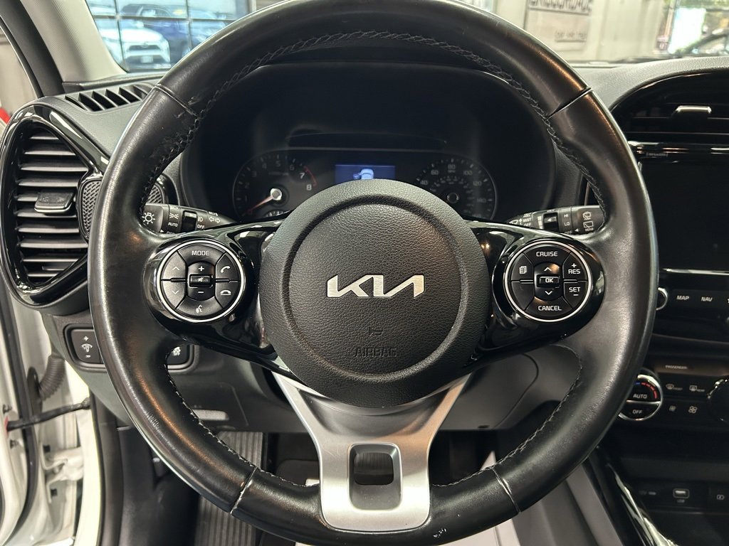 Used 2022 Kia Soul X-Line image 10