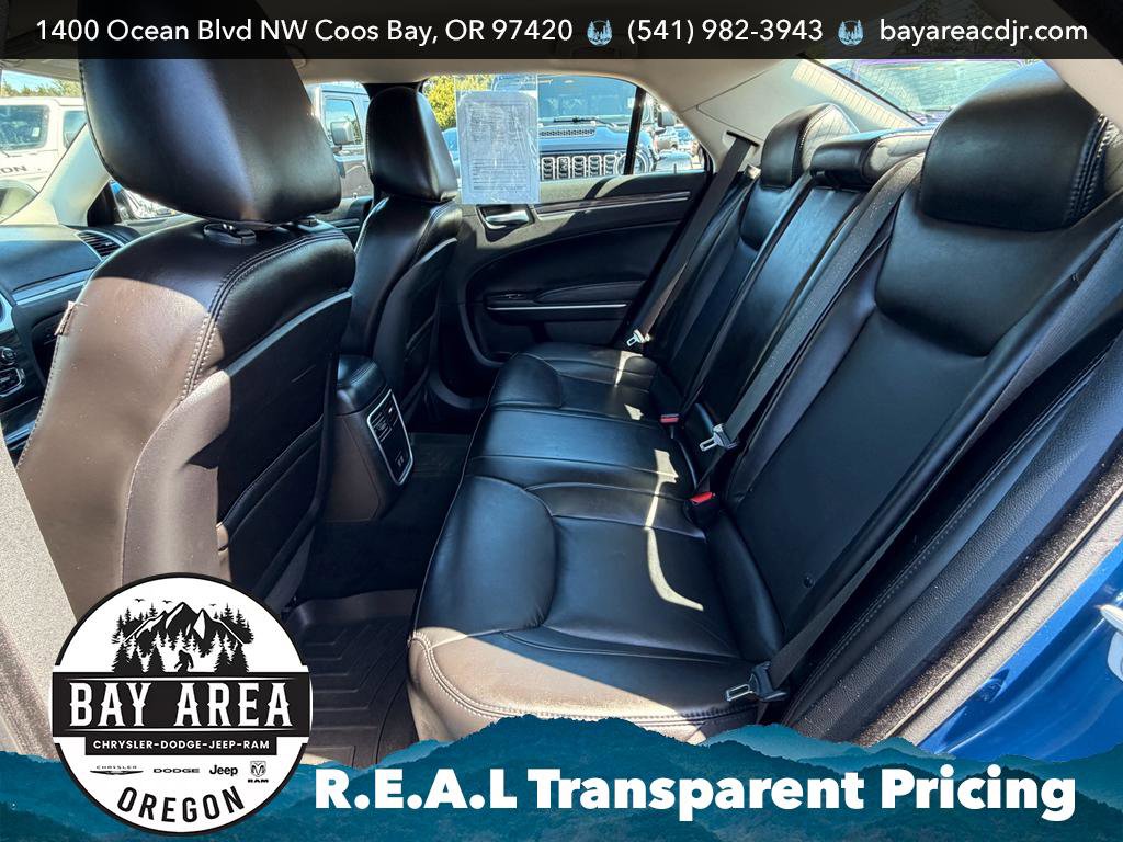 Used 2022 Chrysler 300 Touring L RWD image 20