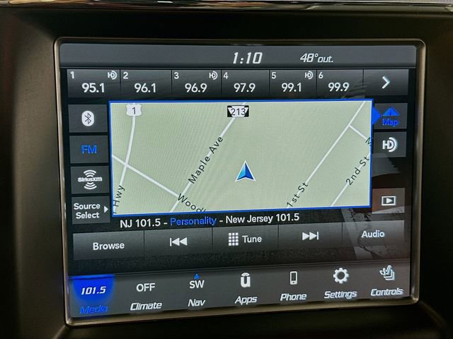 Used 2018 Jeep Grand Cherokee Limited AWD/4WD image 16