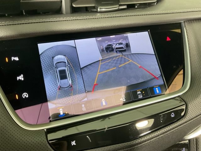 Used 2026 Cadillac XT5 Premium Luxury w/ Driver Assist Package AWD/4WD image 11