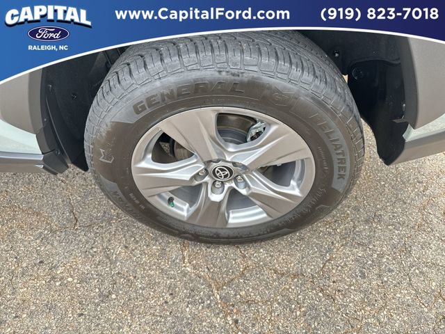 Used 2023 Toyota RAV4 XLE image 13