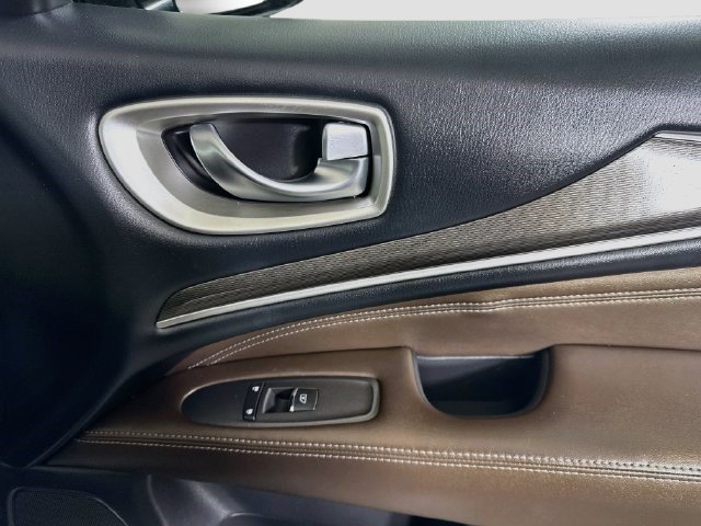 Used 2018 INFINITI QX60 FWD w/ Premium Plus Package image 30