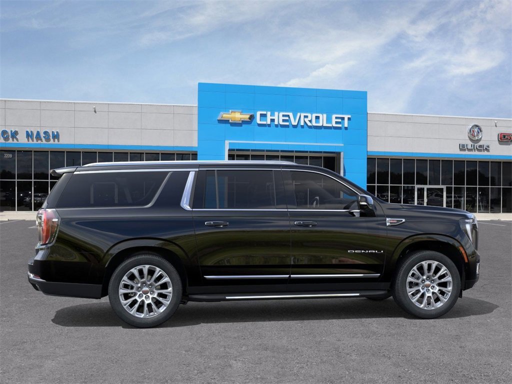 New 2025 GMC Yukon XL Denali image 5