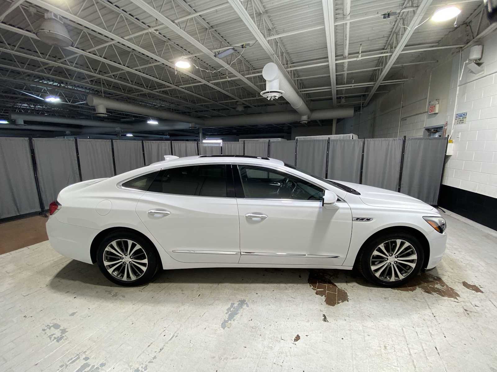 Used 2018 Buick LaCrosse Premium w/ Sun and Shade Package image 27
