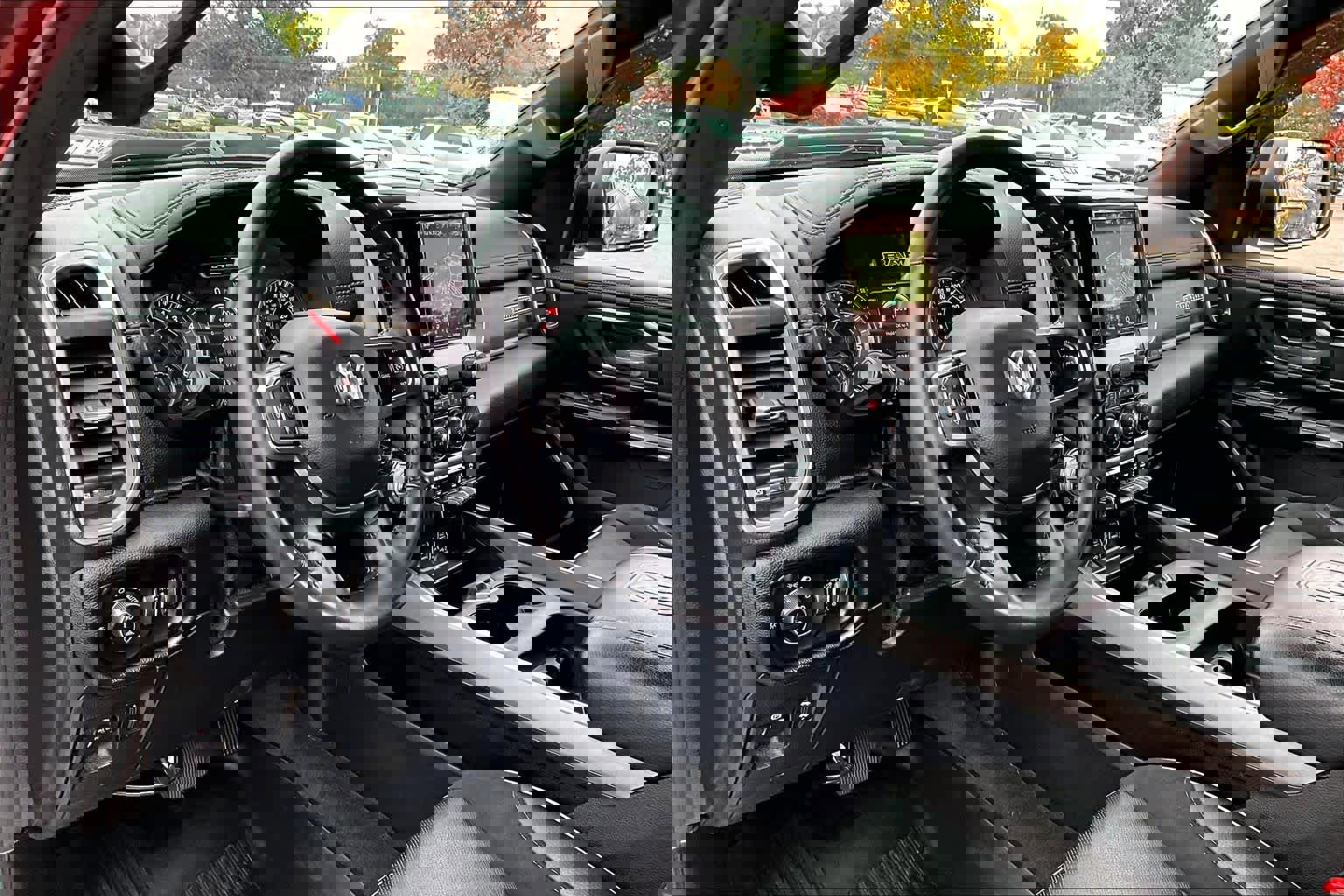 Used 2020 RAM 1500 Laramie w/ Sport Appearance Package image 17