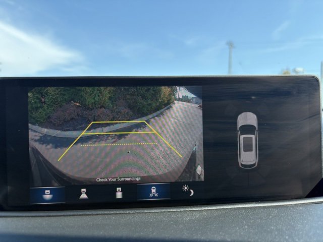 Used 2023 Acura MDX SH-AWD w/ Technology Package image 36