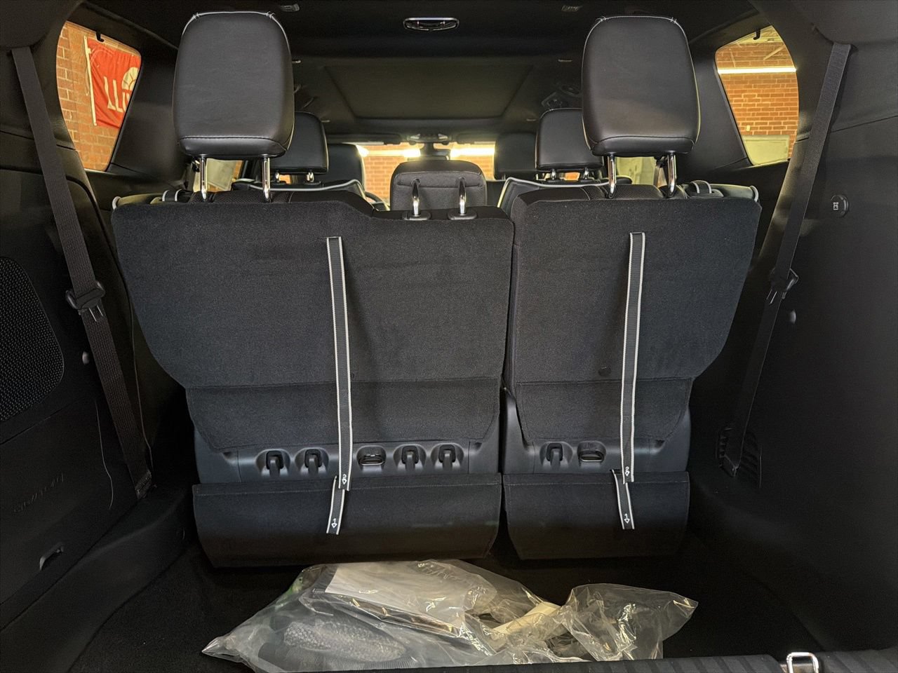 New 2027 Chrysler Pacifica Limited w/ S Appearance Package FWD image 13