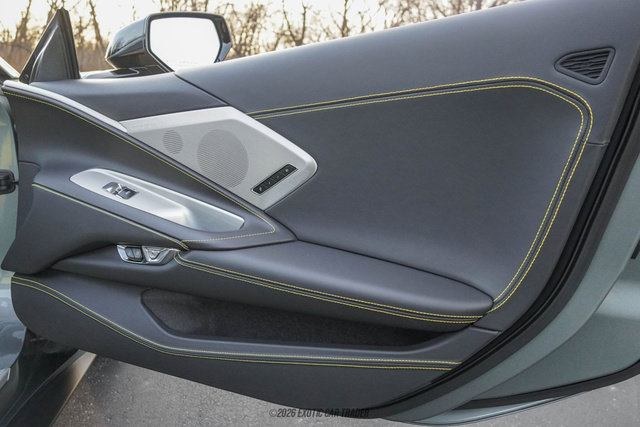 Used 2022 Chevrolet Corvette Stingray Premium Cpe RWD image 36