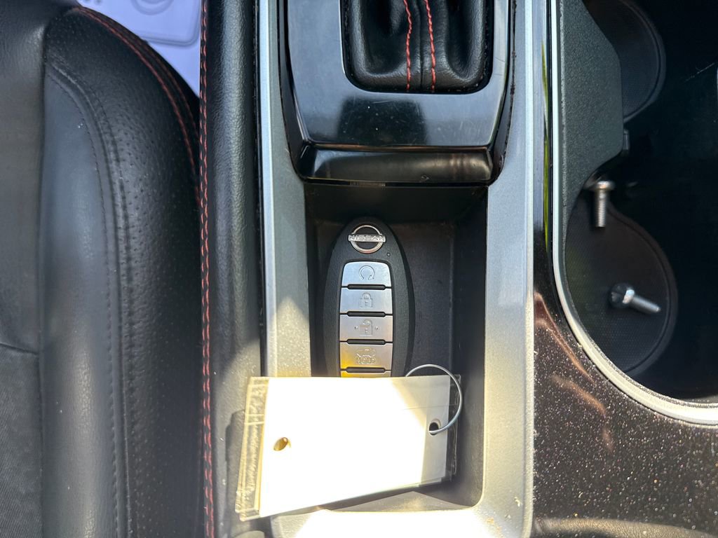 Used 2023 Nissan Altima 2.5 SR image 32