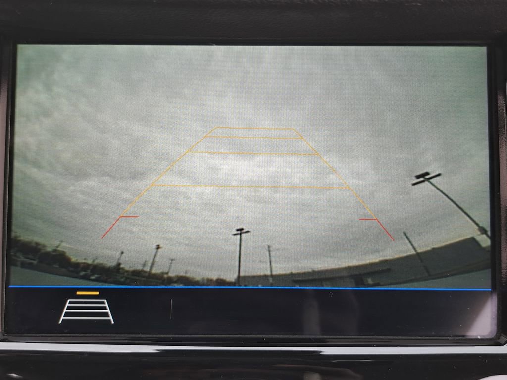 Used 2018 Chevrolet Trax LT w/ Redline Edition image 23