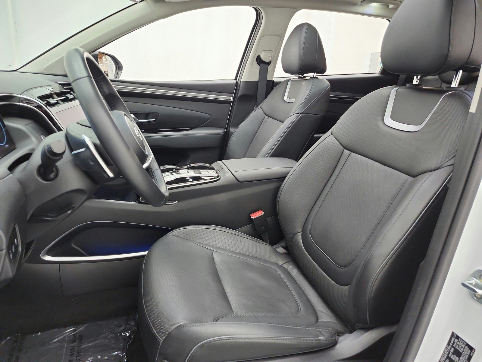 Used 2022 Hyundai Tucson Limited w/ Cargo Package AWD/4WD image 13