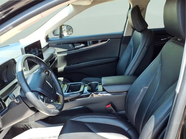 Used 2023 Lincoln Nautilus AWD image 11