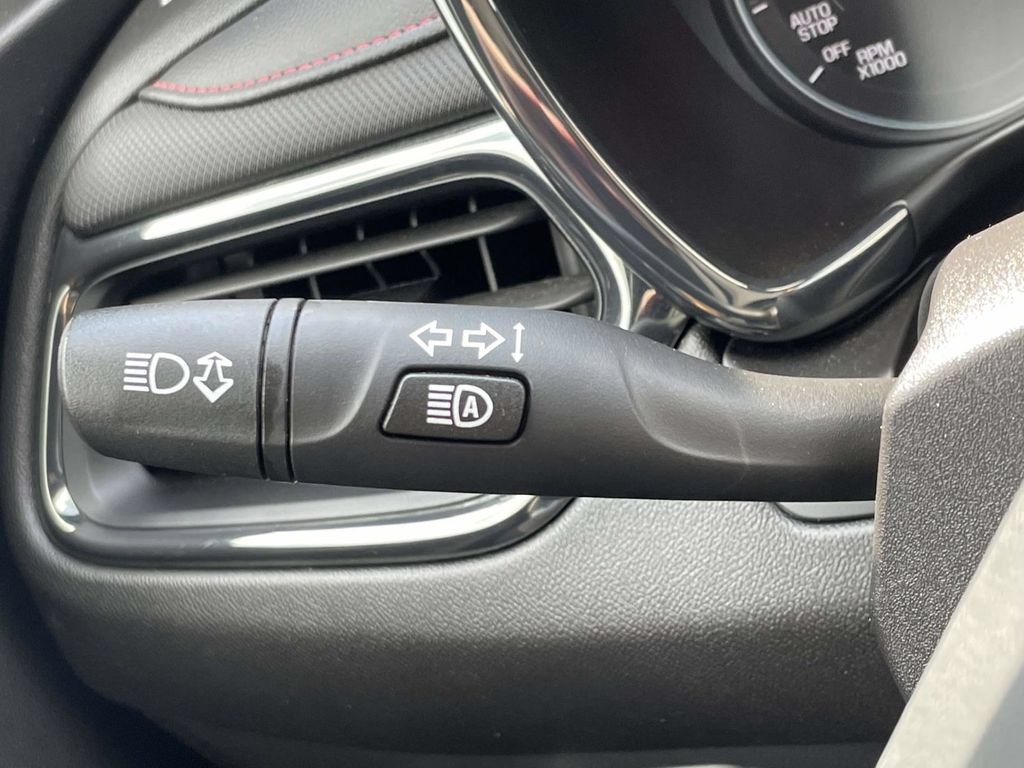Used 2024 Chevrolet Equinox RS FWD image 33