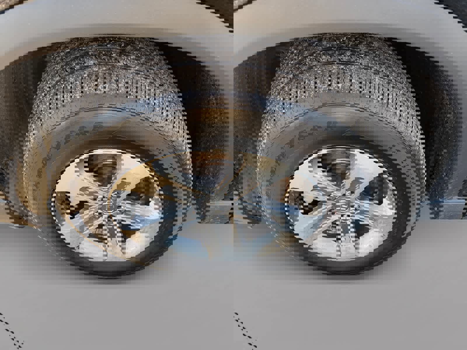 Used 2024 Honda Pilot EX-L image 9