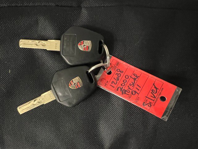 Used 2000 Porsche 911 Cabriolet image 35