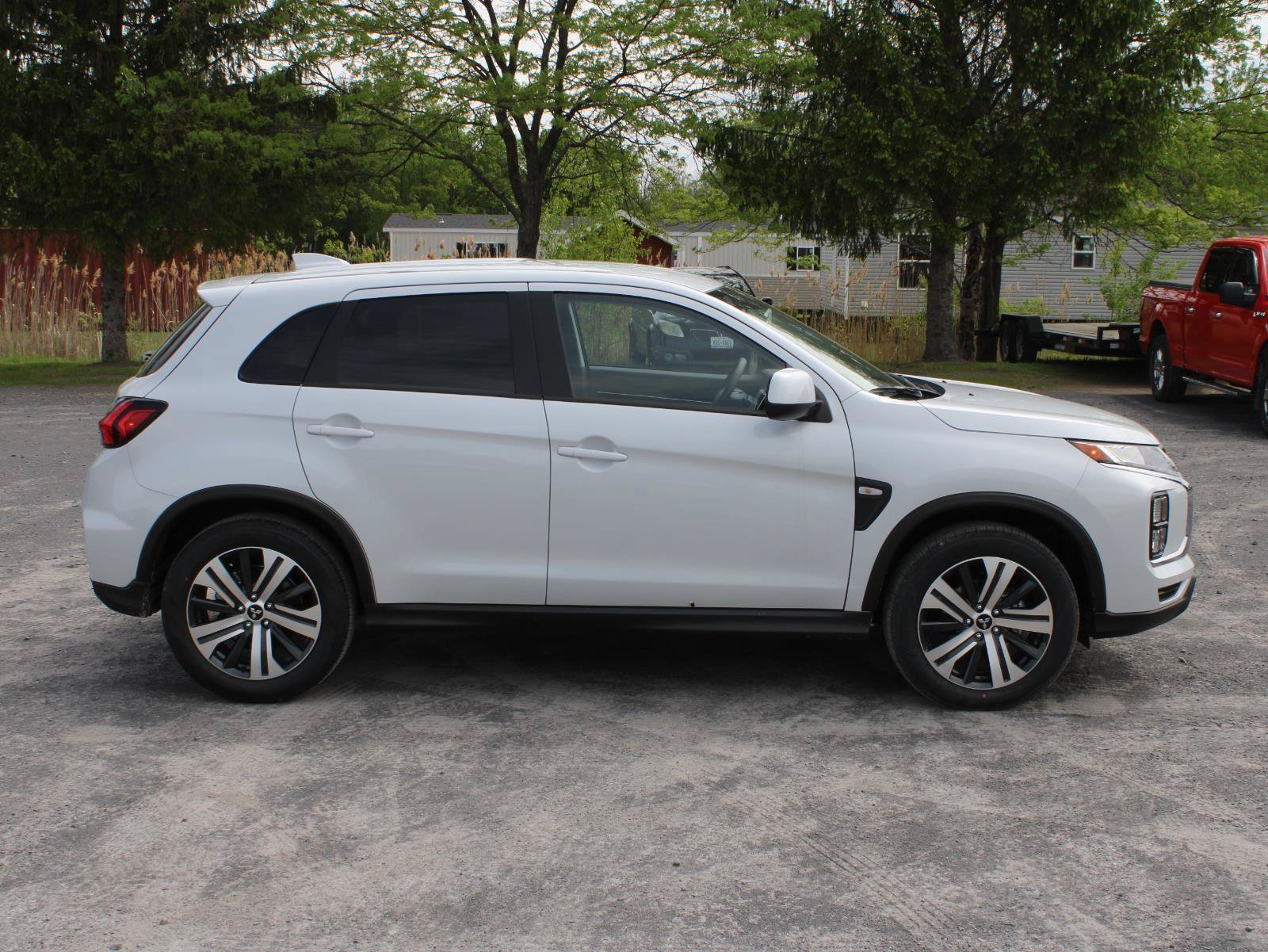New 2026 Mitsubishi Outlander Sport ES AWD/4WD image 4