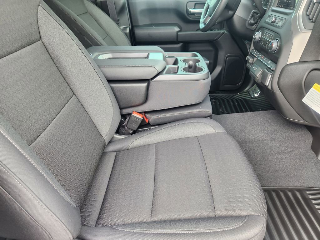 New 2026 Chevrolet Silverado 2500 Custom w/ Custom Value Package image 14