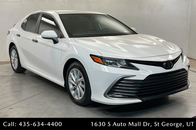 Used 2023 Toyota Camry LE AWD/4WD image 7