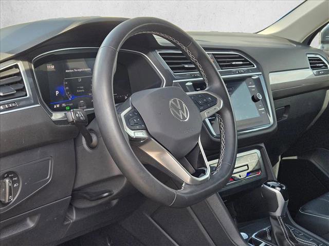 Used 2024 Volkswagen Tiguan SE image 10