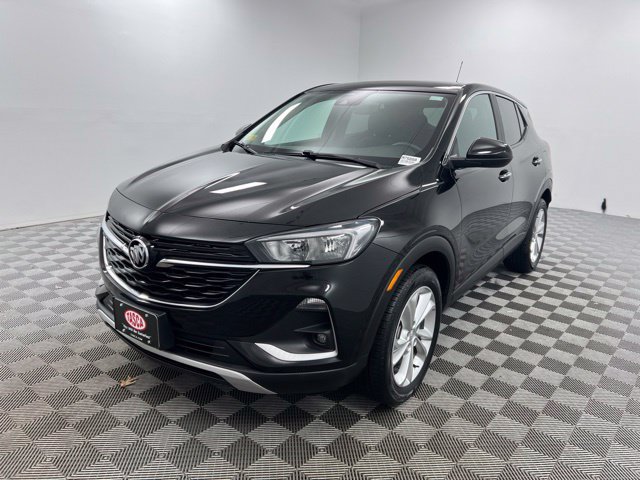 Used 2022 Buick Encore GX Preferred w/ Cold Weather Comfort Package FWD image 2