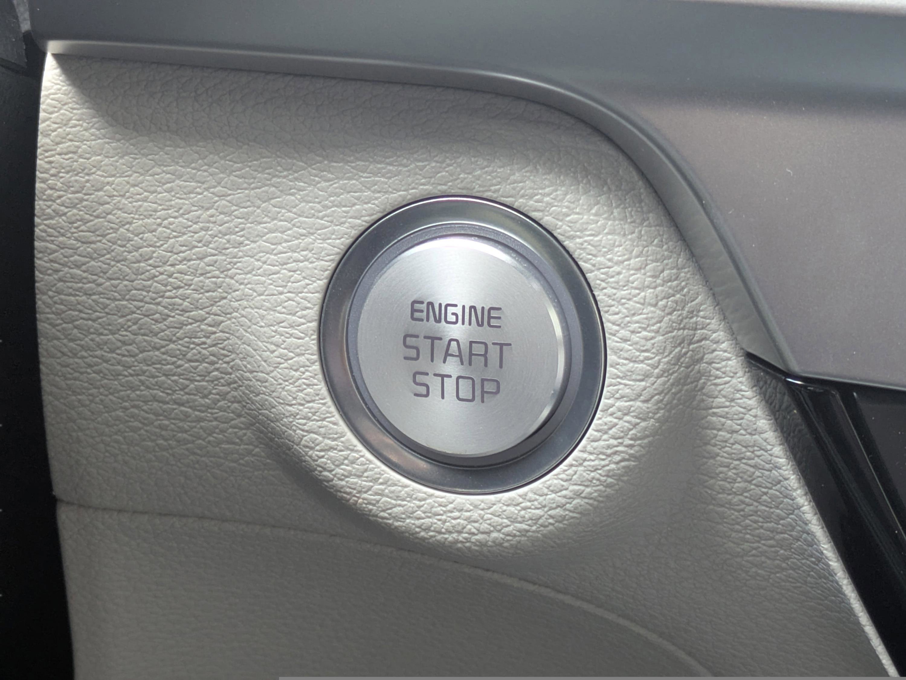 Certified 2024 Kia Telluride EX image 28