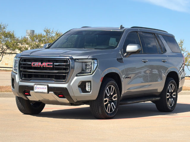 Used 2024 GMC Yukon AT4 w/ Technology Package AWD/4WD image 3