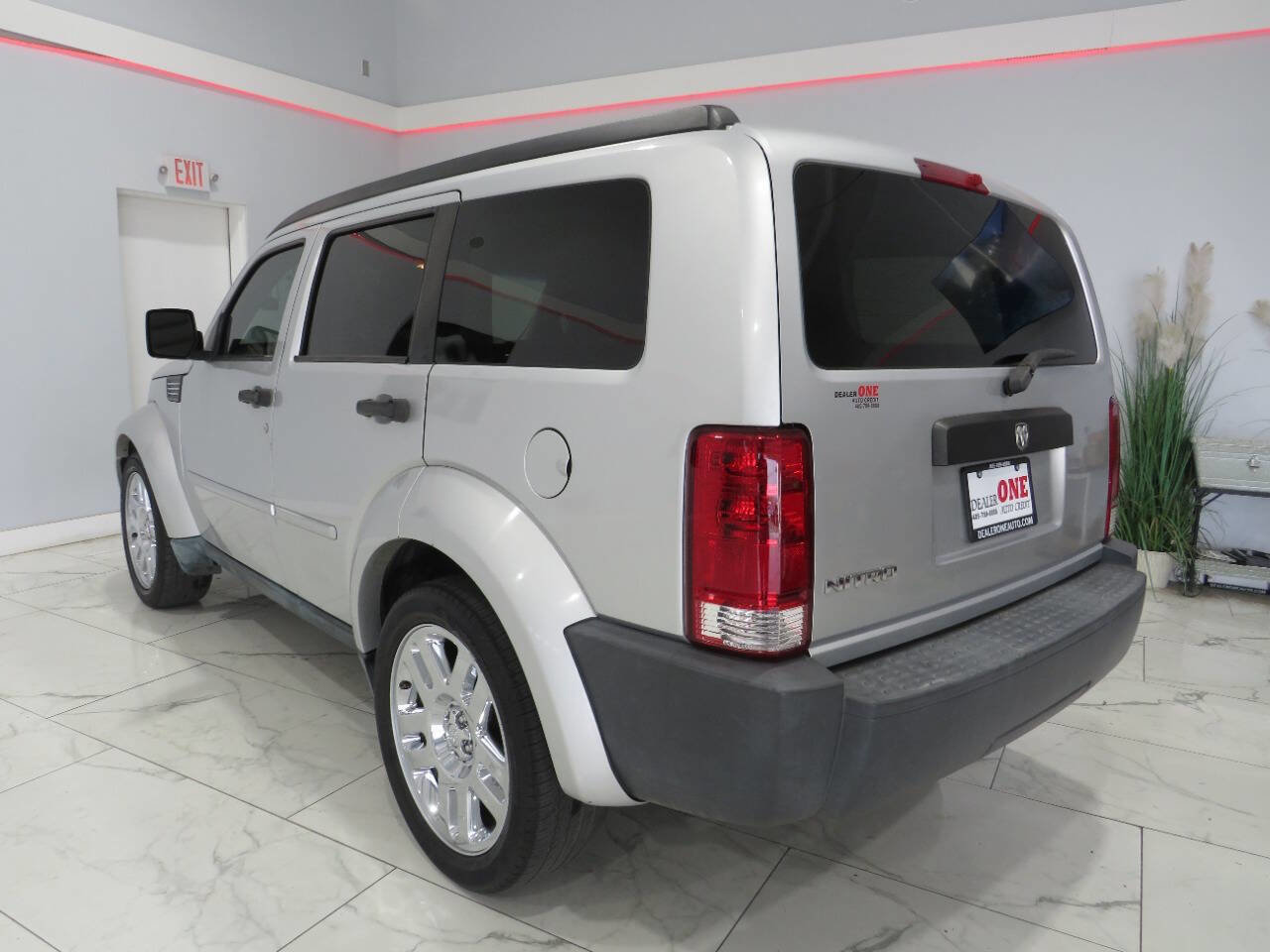 Used 2011 Dodge Nitro Heat w/ Popular Equipment Group image 5