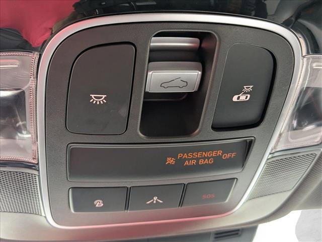 Used 2021 Hyundai Sonata SEL Plus w/ Tech Package image 18