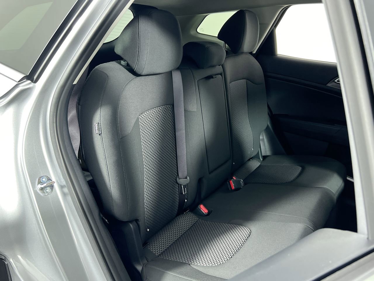New 2026 Kia Sportage LX image 28