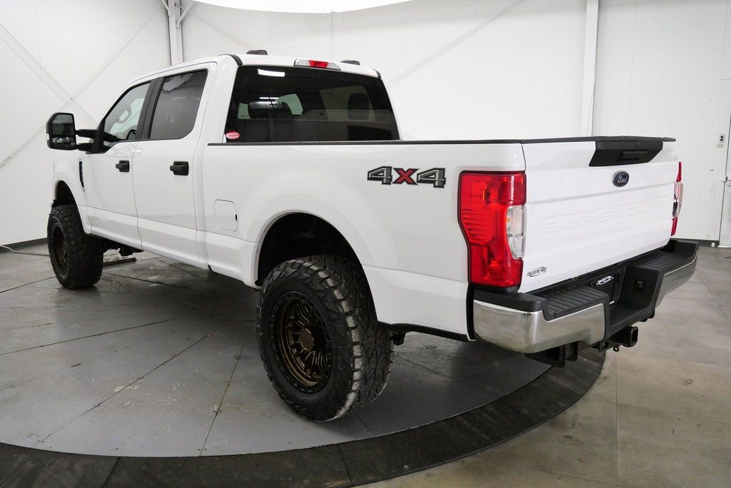 Used 2022 Ford F250 XL w/ Power Equipment Group image 5