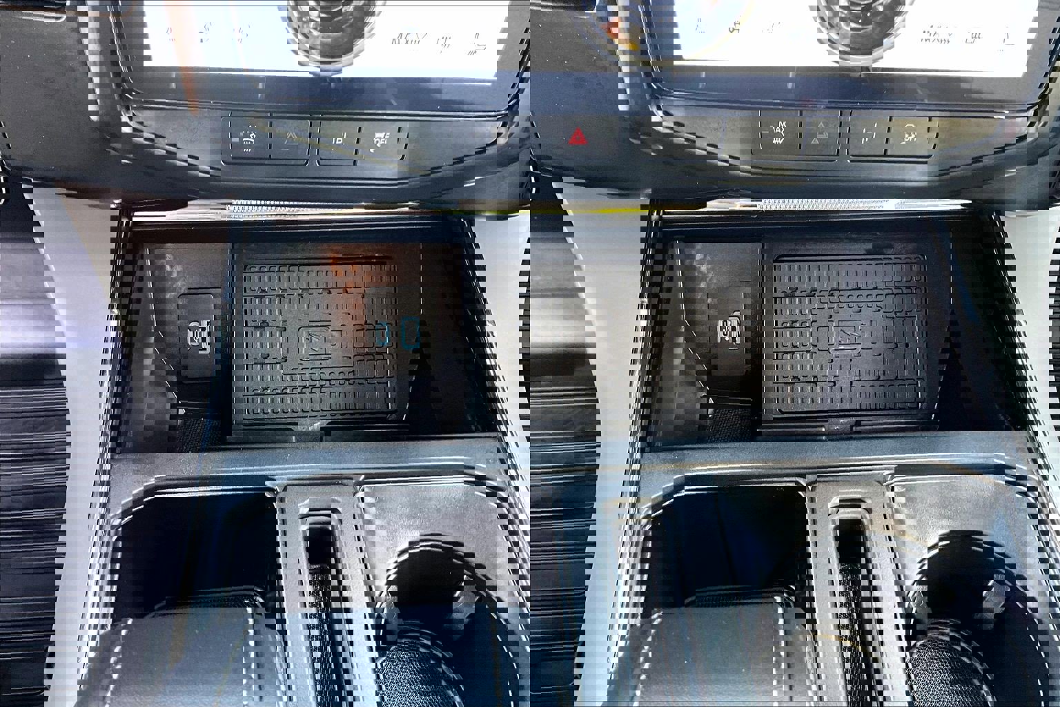 Used 2024 Ford F150 Lightning Flash image 24