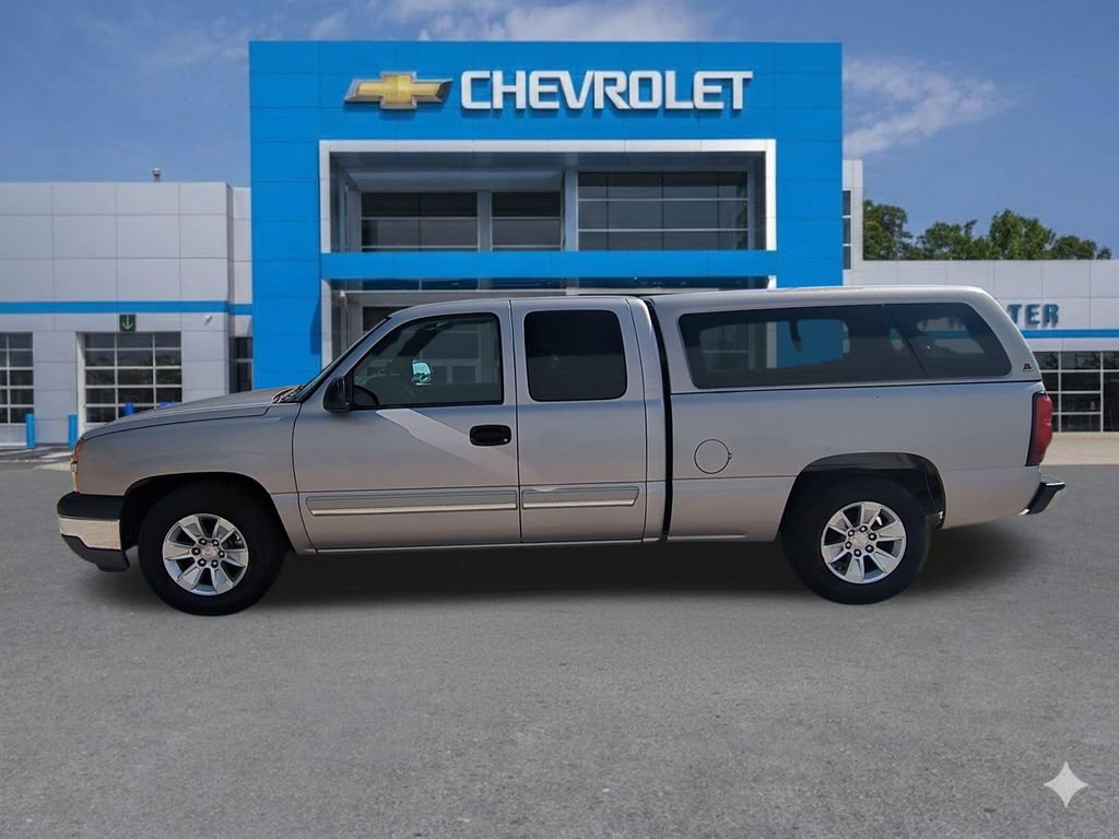 Used 2005 Chevrolet Silverado 1500 LS w/ Light Duty Power Package RWD image 2