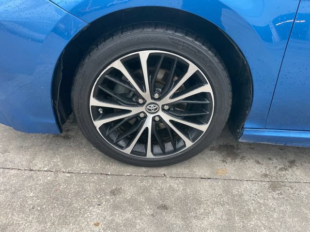 Used 2019 Toyota Camry SE FWD image 29