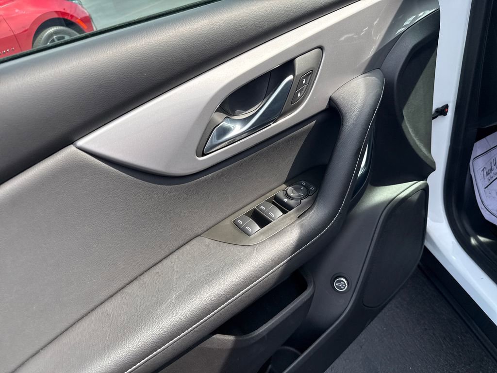 Used 2023 Chevrolet Blazer LT w/ Convenience Package image 14