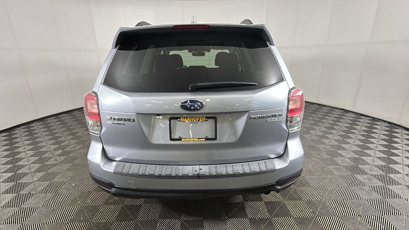Used 2017 Subaru Forester 2.5i Premium AWD/4WD image 4