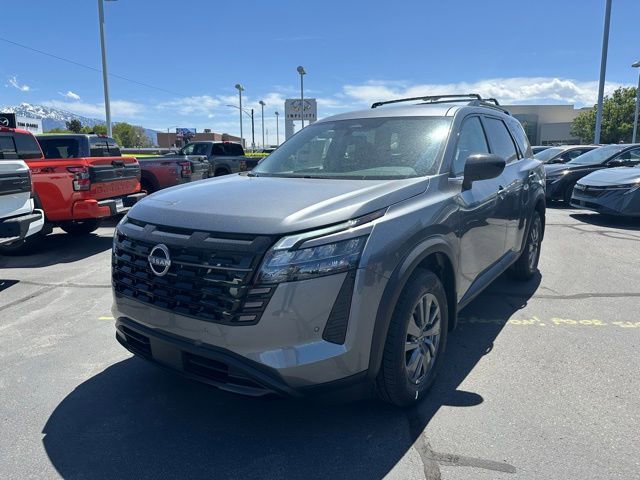 New 2026 Nissan Pathfinder SV AWD/4WD image 5