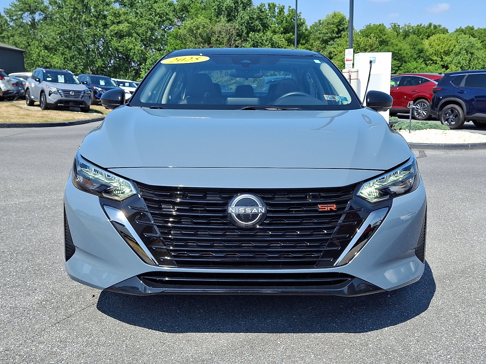 Certified 2025 Nissan Sentra SR w/ SR Premium Package FWD video 2