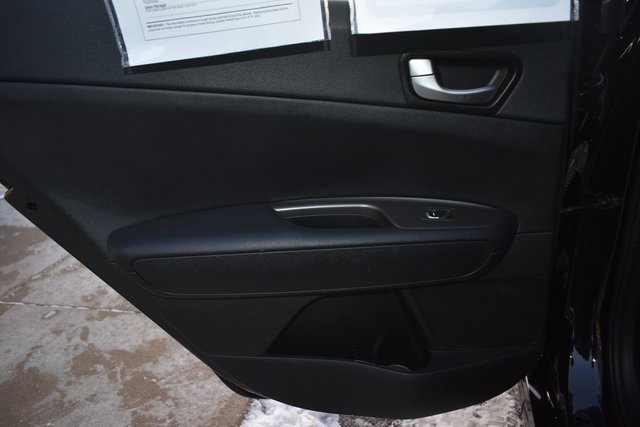 Used 2020 Kia Optima SE image 32