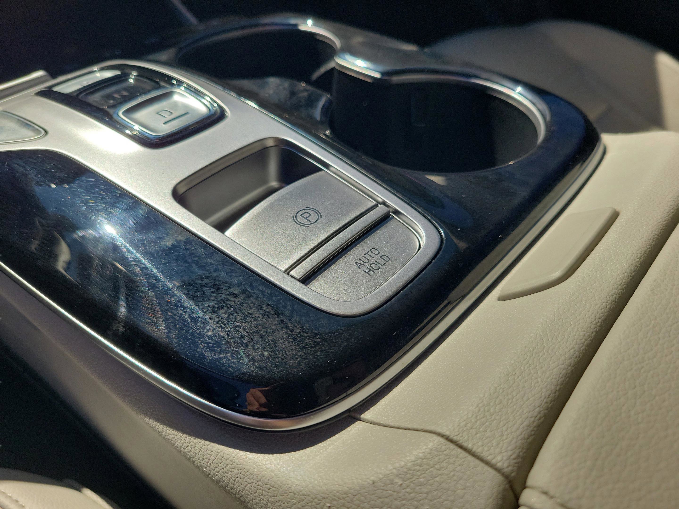 Certified 2024 Hyundai Tucson Limited image 16