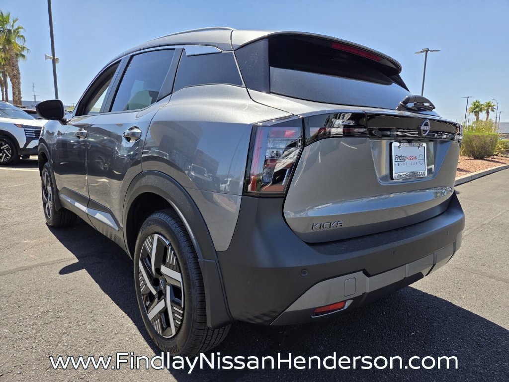 New 2026 Nissan Kicks SV w/ SV Premium Package FWD image 5