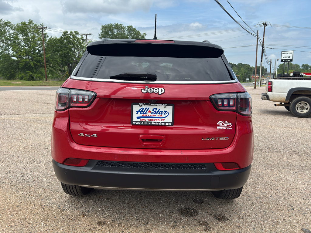 Used 2024 Jeep Compass Limited AWD/4WD image 27