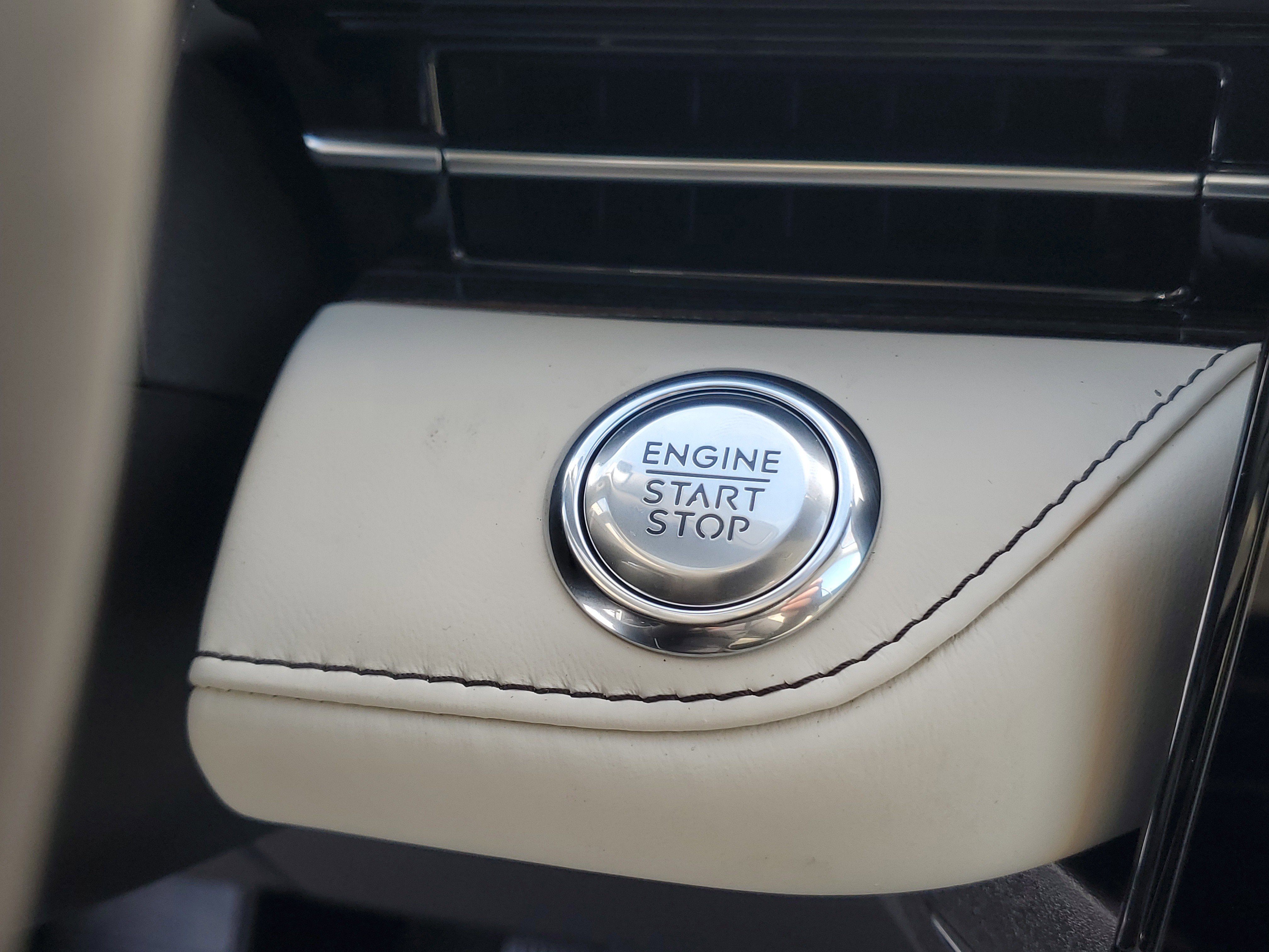 New 2026 Lincoln Nautilus Black Label w/ Jet Appearance Package image 20