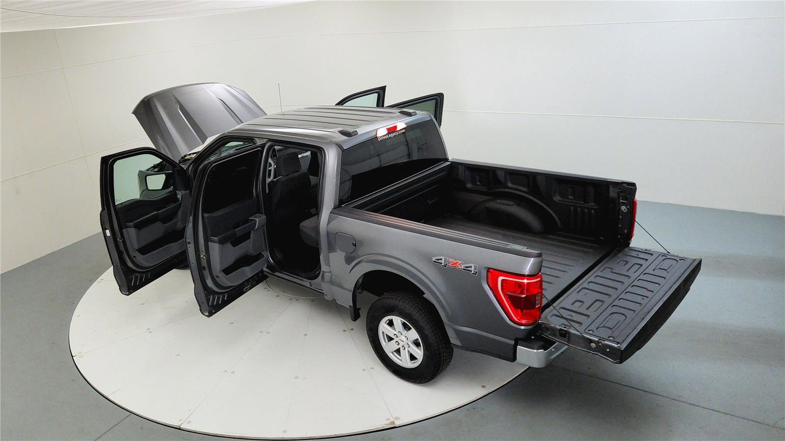 Used 2023 Ford F150 XLT image 18